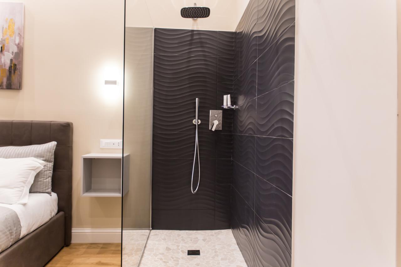Nazionale Palace Suites Рим Экстерьер фото
