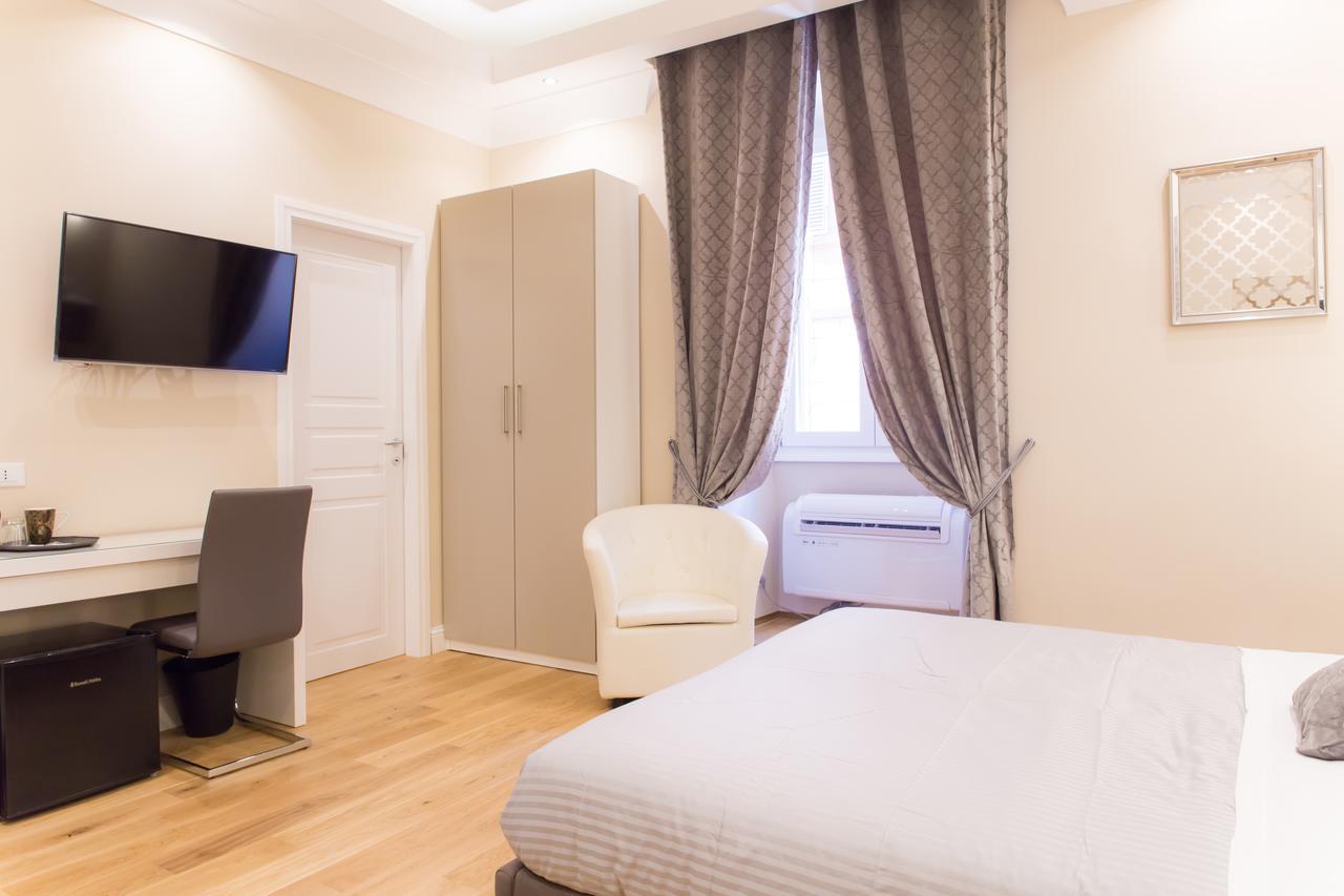 Nazionale Palace Suites Рим Экстерьер фото