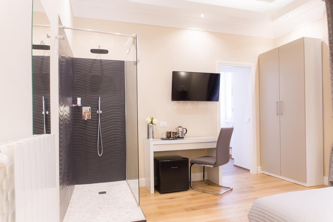 Nazionale Palace Suites Рим Экстерьер фото