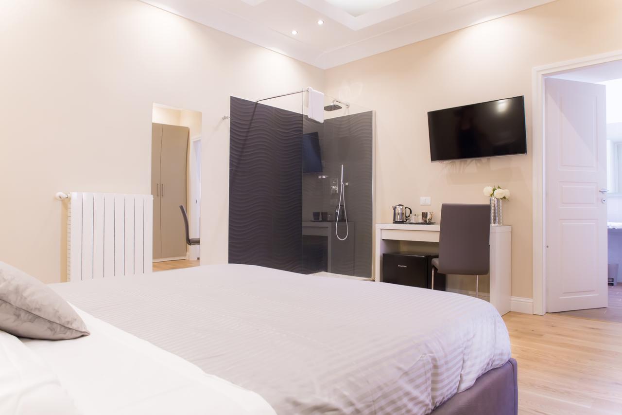 Nazionale Palace Suites Рим Экстерьер фото