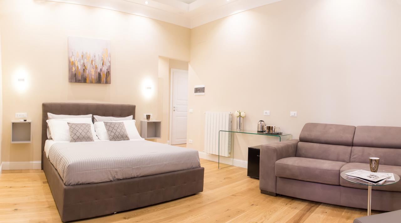 Nazionale Palace Suites Рим Экстерьер фото